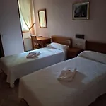 Konukevi Paradisiaco Umia