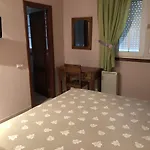 Konukevi Paradisiaco Umia Meis